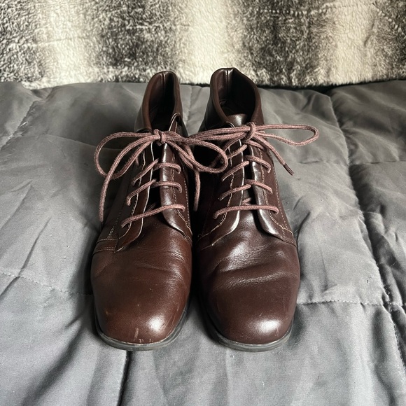 Brown Ankle Boots - Picture 1 of 3